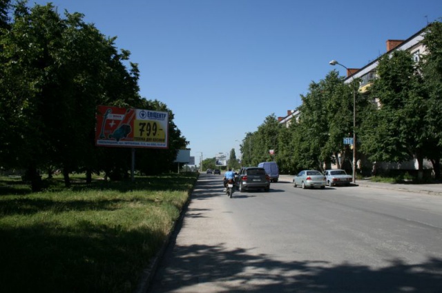 Щит 6x3,  пр. Грушевського, 13