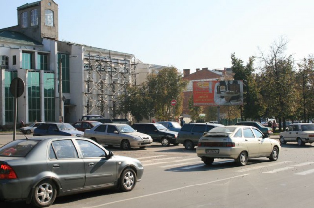 Щит 6x3,  перехрестя пр.Грушевського та вул.Данила Галицького