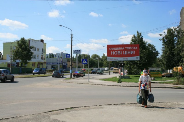 Щит 6x3,  перехрестя пр. Грушевського та вул.Драй-Хмари