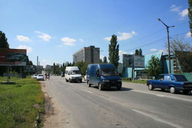 Щит 6x3,  перехрестя Хмельницьке шосе та вул.Чехова
