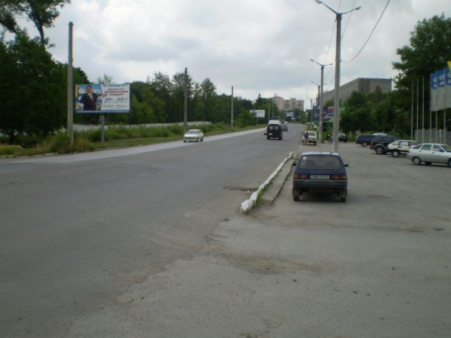 Щит 6x3,  Хмельницьке шосе навпроти автосалону “Смотрич-авто”